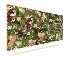 Un cadre rectangulaire rempli d’une variété de fleurs et de mousse verte astucieusement disposées, créant une exposition botanique vibrante et luxuriante. Les fleurs comprennent des fleurs roses, rouges, blanches et violettes. "Tableau de mousse PLANTES Lomo" est intégré dans le dessin sur le côté gauche, ajoutant une touche unique à ce tableau de mousse.